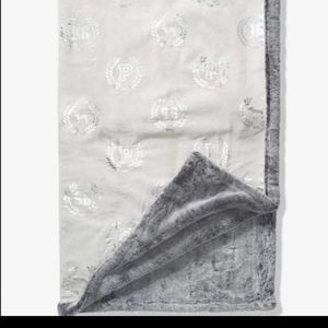 MAJOR ISO FOR SALE OR TRADE ❤🥰